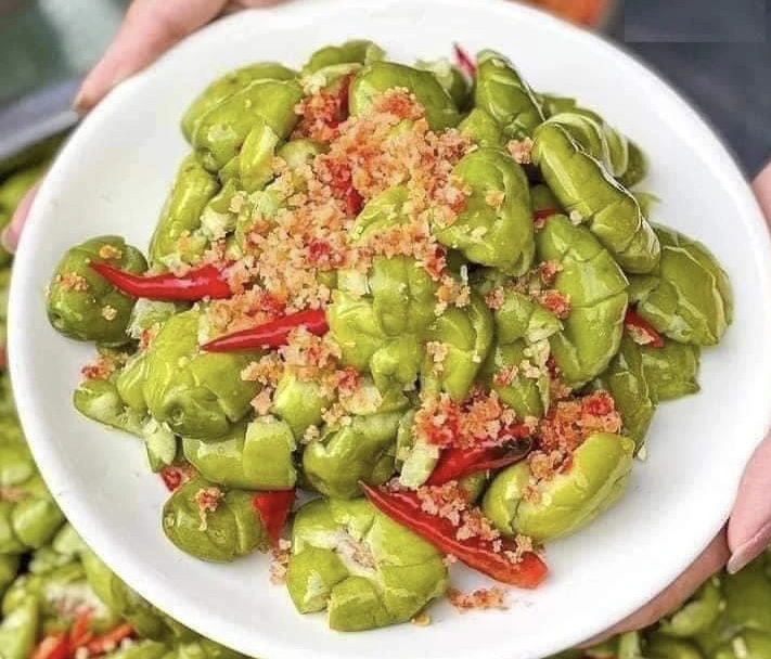 5 rủi ro khi ăn nhiều muối bạn nên biết.jpg