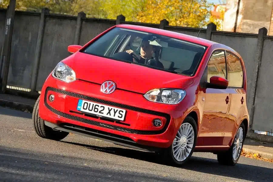 Những chiếc ô tô phù hợp cho người mới bắt đầu lái.jpg