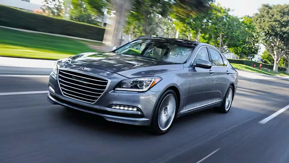 Top ô tô cho gia đình với giá cả phải chăng.jpg