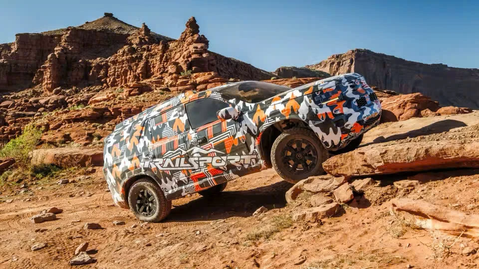 Honda Passport 2026 được hé lộ là đối thủ của Santa Fe mới.jpg