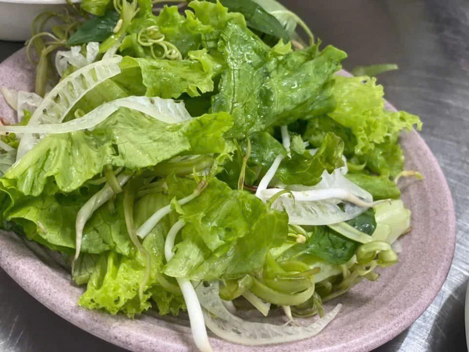 Thực phẩm hữu cơ có thực sự an toàn hơn khi ăn không.jpg