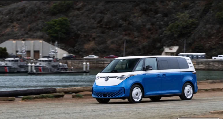 Điểm danh mẫu xe điện sẽ bùng nổ năm 2025.jpg