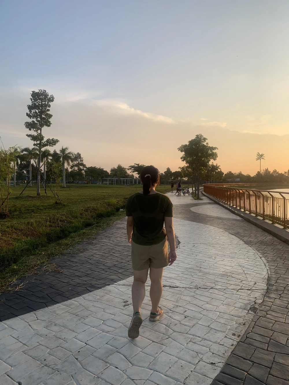 Tăng cường năng lượng nhanh chóng bằng 8 mẹo đơn giản và hiệu quả.jpg