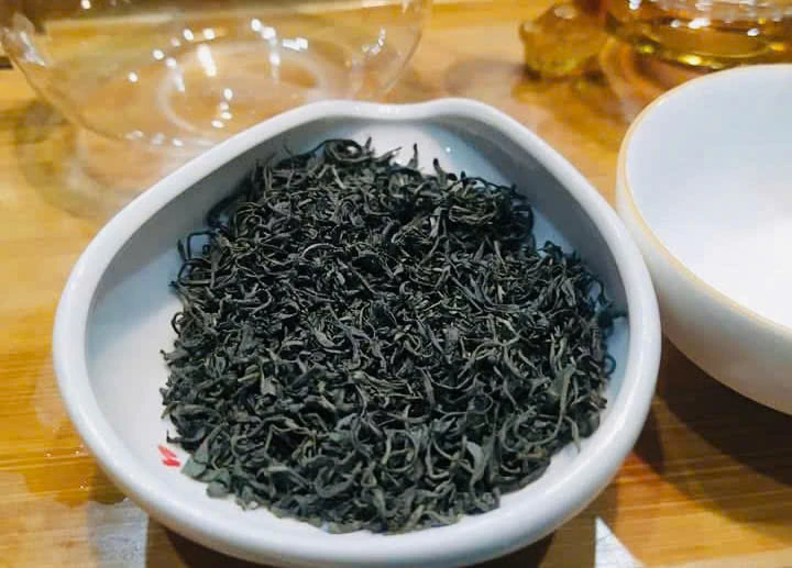 10 lợi ích sức khỏe của việc uống trà đen.jpg