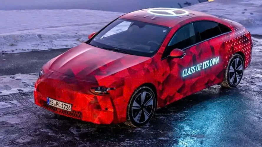 Mercedes-Benz khai tử dòng xe chạy điện EQ: Gộp tên gọi với xe xăng.jpg