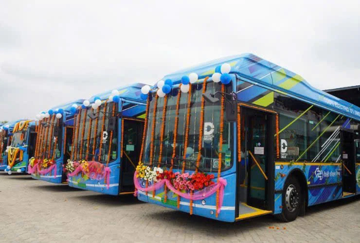 Ấn Độ công bố chính sách xe điện và tăng sử dụng xe điện lên 95% vào 2027.jpg