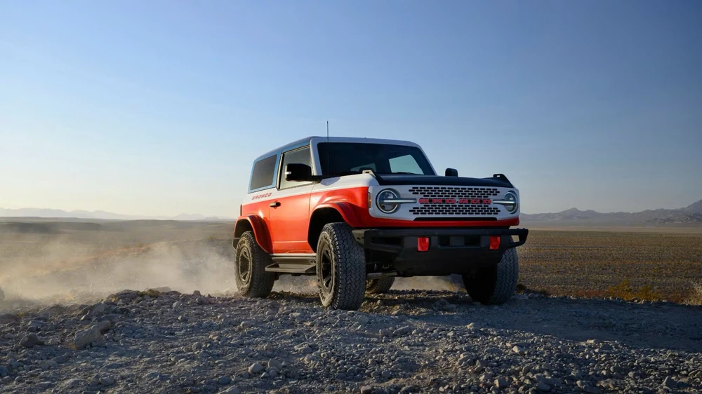 Ford Bronco 2025 là chiếc xe duy nhất có hộp số sàn 7 cấp vào năm 2025.jpg
