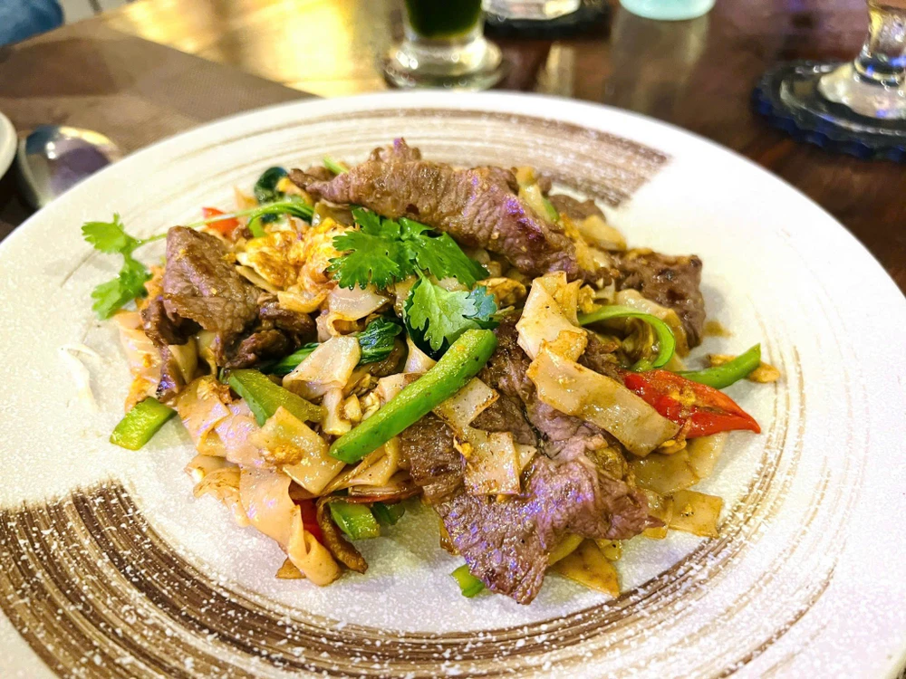 Lợi ích và rủi ro của chế độ ăn thịt.jpg