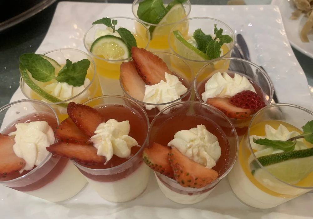 Đồ ăn vặt hàng ngày là kẻ thù thầm lặng gây tổn thương gan.jpg