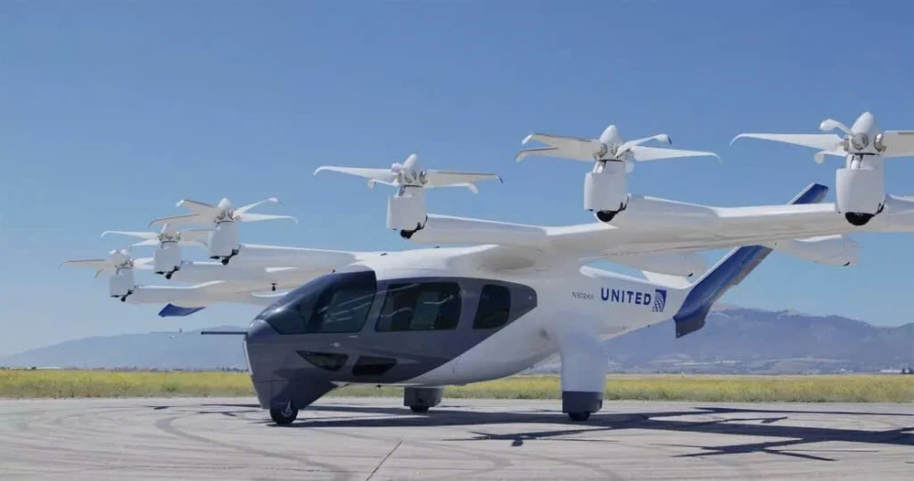 Taxi bay điện sắp hứa hẹn giảm tắc nghẽn giao thông thành phố.jpg