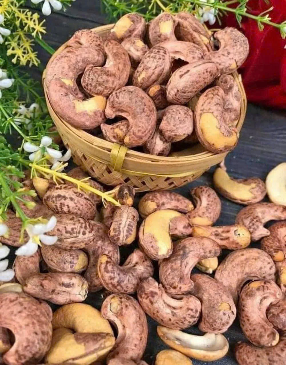 Tăng cơ bắp và giúp no lâu bằng các loại hạt giàu protein này.jpg