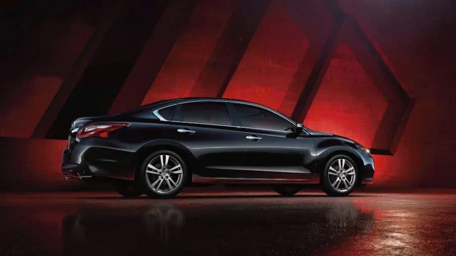 Ba mẫu ô tô sedan thường gặp vấn đề hộp số, người mua cần cẩn trọng.jpg