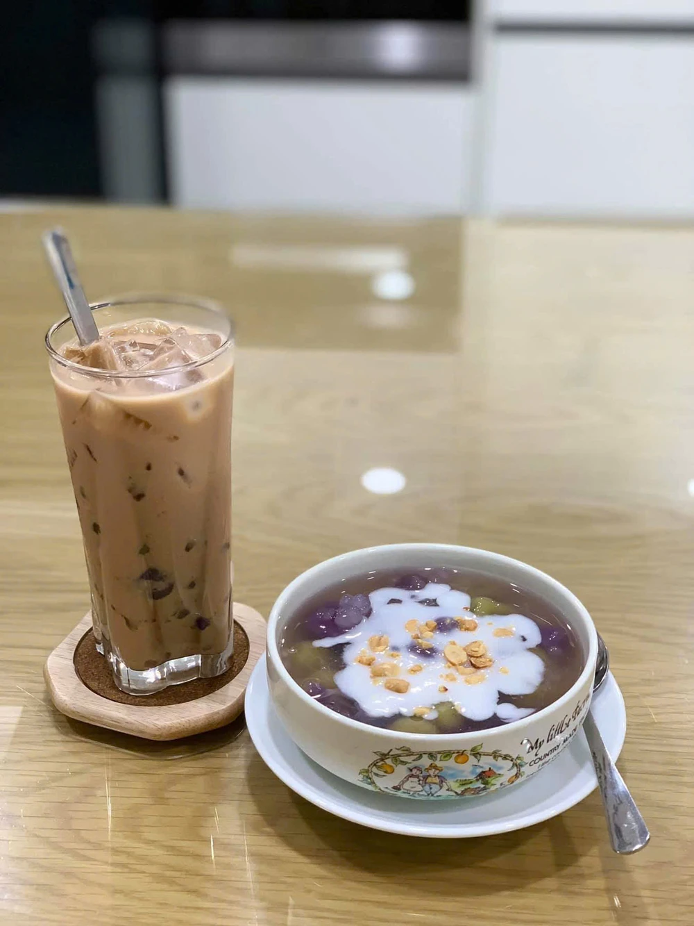 Bất ngờ với lợi ích của việc uống cà phê trước khi tập luyện mà ít ai biết.jpg