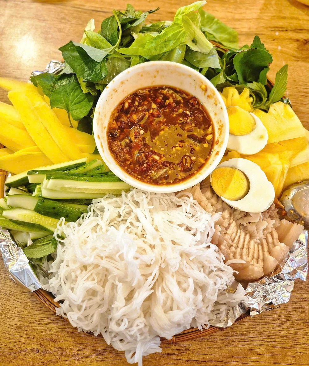 10 thay đổi chế độ ăn uống giúp phụ nữ trên 50 khỏe mạnh hơn.jpg