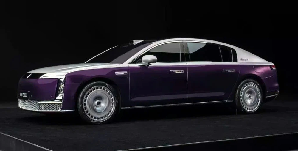 Bằng sáng chế pin xe điện đột phá: Sạc vài phút, di chuyển xuyên lục địa?.jpg