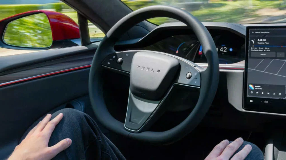 Tesla đối mặt với khoản phạt 242 triệu USD vì tai nạn chết người do chế độ lái tự động.jpg