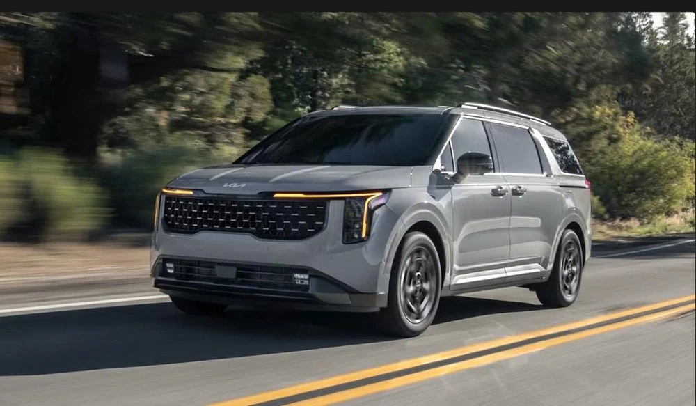 Một số mẫu minivan nhanh nhất trong lịch sử.jpg