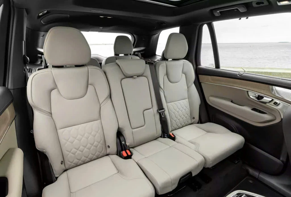 Volvo triệu hồi hàng nghìn xe đời 2026 vì lỗi dây an toàn.jpg