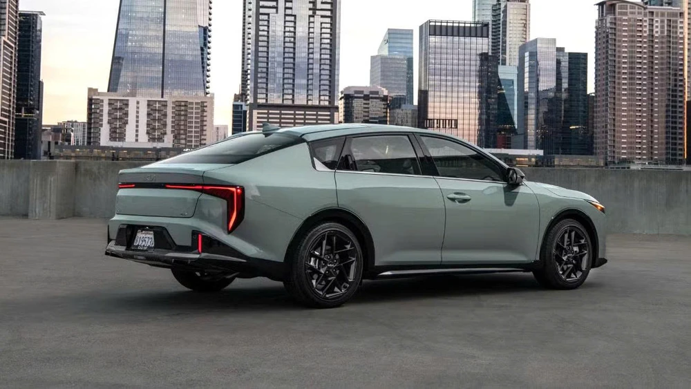 Top xe ô tô mới có giá bằng một chiếc xe cũ thông thường.jpg