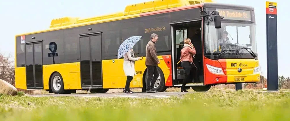 An ninh quốc gia Đan Mạch báo động vì 'công tắc ngắt điện' trên xe buýt Trung Quốc.jpg