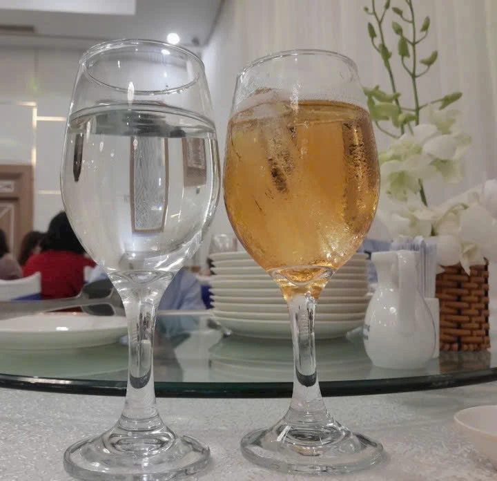 Uống nhiều rượu bia khiến xuất huyết não xảy ra sớm hơn 11 tuổi, xuất huyết nặng hơn 70%.jpg