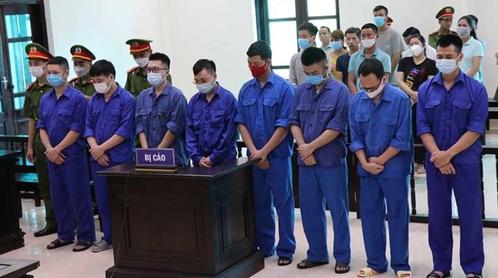 Các bị cáo tại phiên tòa. Ảnh:THÁI SƠN