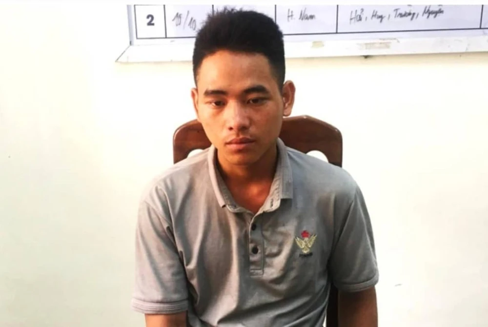 Nghi phạm Hoàng Văn Hải bị Công an tỉnh Cao Bằng bắt giữ. Ảnh CA