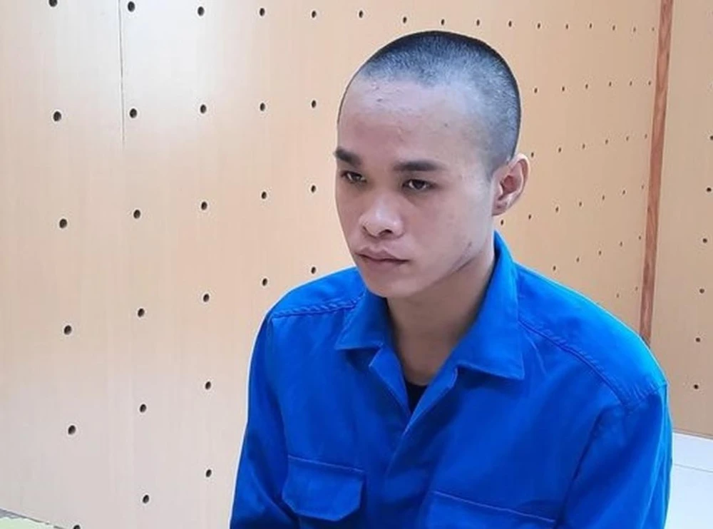 Bị can Lê Thành Sỹ tại Cơ quan điều tra Công an huyện Nam Sách. Ảnh CA