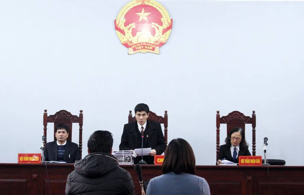 Vụ thất thoát tiền tỉ không đủ chuẩn: Tòa trả hồ sơ