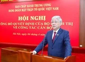 Công bố quyết định của Bộ Chính trị về nhân sự