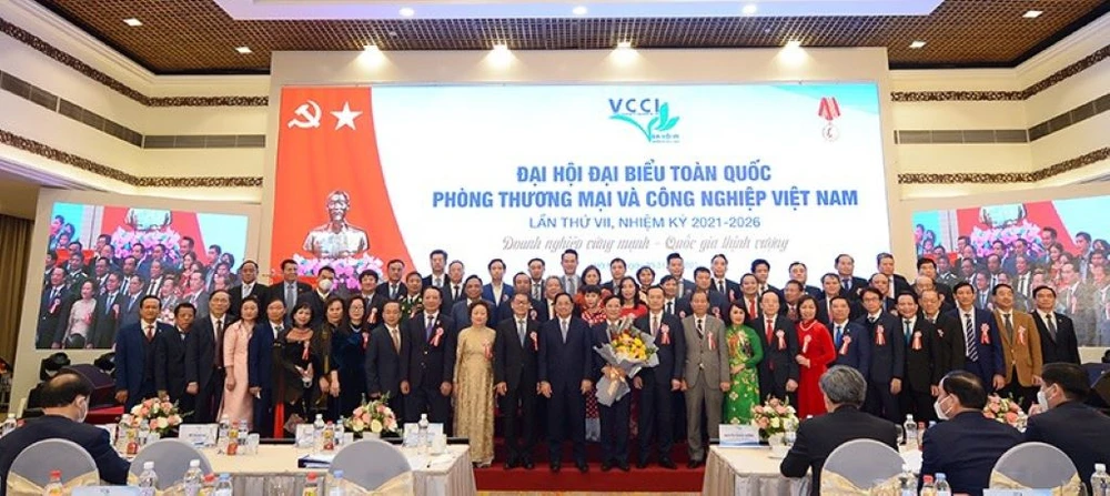 Thủ tướng: Trách nhiệm của VCCI sẽ nhiều hơn, nặng nề hơn ảnh 3