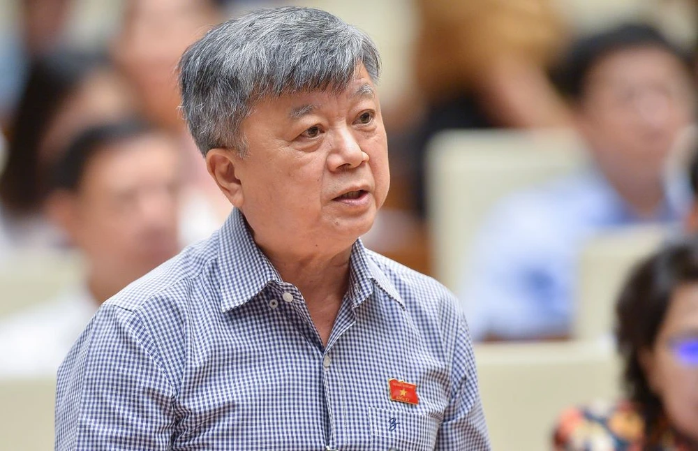 ĐB Trương Trọng Nghĩa nói các sai phạm xảy ra là do con người, không phải do thiếu luật. Ảnh: QH