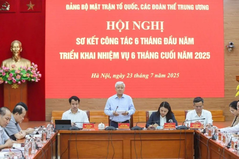 tiep-tuc-tinh-gon-mttq-chien-phat-bieu.jpg