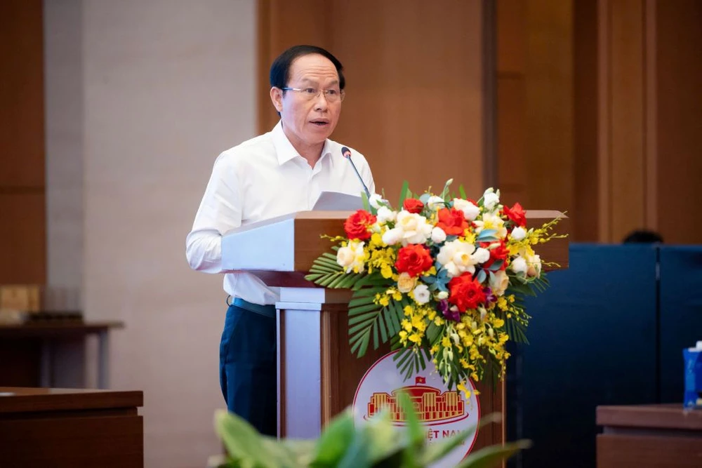 dinh-huong-lap-phap-chau.jpg