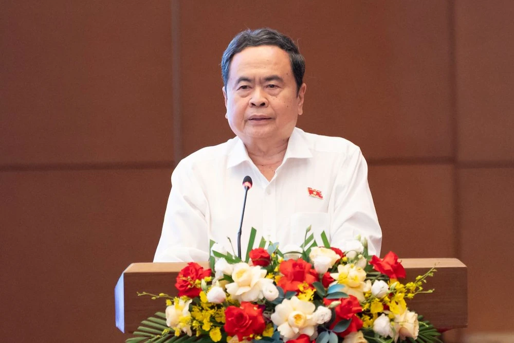 dinh-huong-lap-phap-man-1.jpg