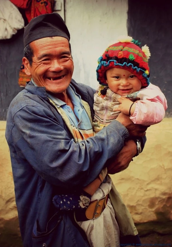 Cách lấy mật ong nguy hiểm nhất thế giới ảnh 22