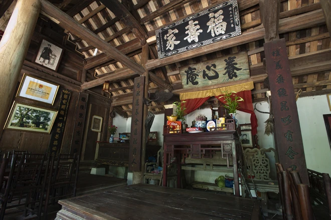 Ngôi nhà 300 năm cổ kính của quan Đốc học ở làng Đường Lâm ảnh 5 Ngôi nhà 300 năm cổ kính của quan Đốc học ở làng Đường Lâm ảnh 5