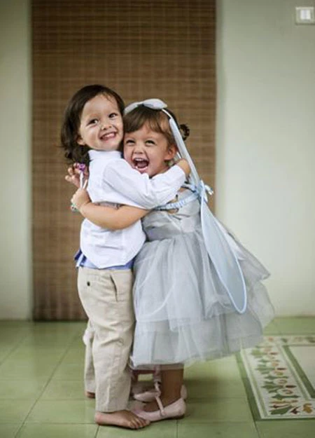 Cặp song sinh của Hồng Nhung tròn 2 tuổi. 1-6181-1397005507.jpg