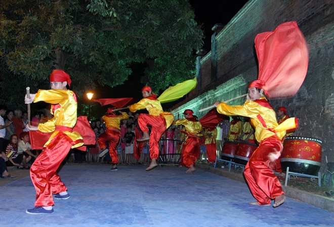 Cẩm vệ quân triều Nguyễn trình diễn sức mạnh ảnh 2