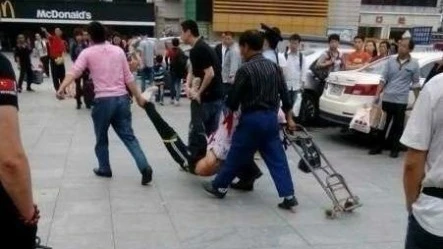 Trung Quốc lại xảy ra thảm sát bằng dao, 6 người bị thương ảnh 1