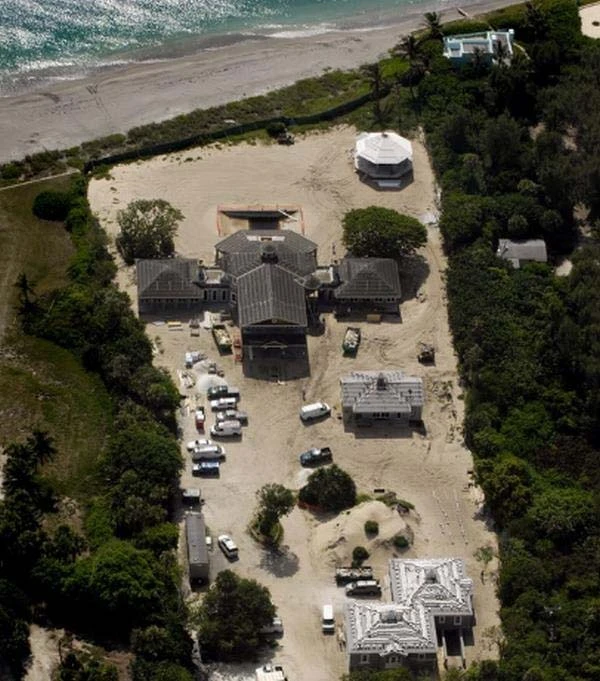 12 nơi trú ẩn lý tưởng nhất thế giới khi xảy ra thảm họa, chiến tranh ảnh 30 Even though this is less practical, having a way to enjoy yourself at the end of the world, while isolated, seems like a good idea.