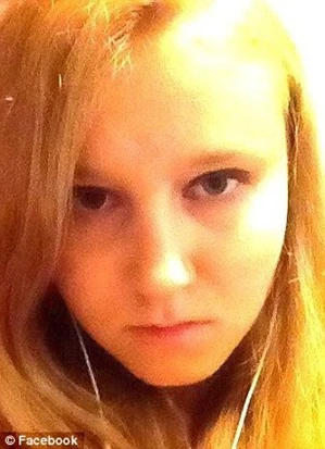 Cô gái xinh đẹp là một hot girl khá nổi tại Nga.