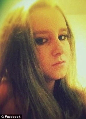 Hot girl tử vong vì "quan hệ" với bạn học ngoài ban công ảnh 6