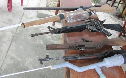 Súng tự chế "độc" chưa từng thấy ảnh 9