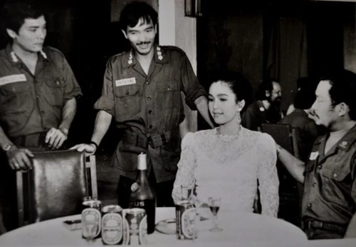 Cuộc đời Thương Tín, diễn viên Thương Tín, hôn nhân, tình yêu, gia đình