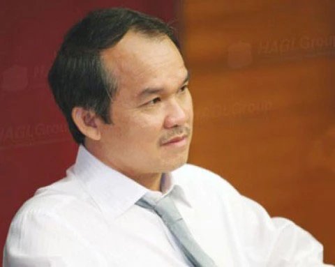 Vào thời đỉnh cao của thị trường chứng khoán Việt Nam, trên thị trường OTC, tài sản của bầu Đức lên đến hơn 15.000 tỷ đồng.