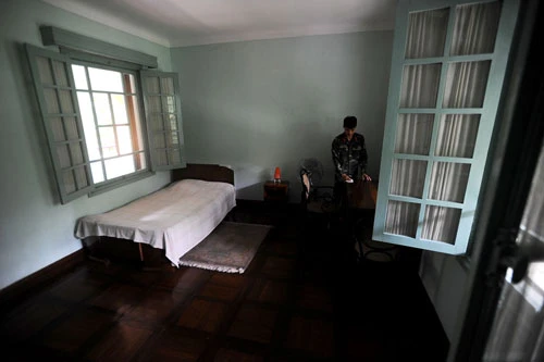 Phòng nghỉ của Chủ tịch Hồ Chí Minh tại khu K 9 (Đá Chông, Ba Vì, Hà Nội). Ảnh: Giang Huy. k9-4495-1409375174.jpg