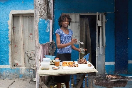 “Cháu muốn tìm ra cách chữa bệnh Ebola”. (Ảnh chụp tại thành phố Kinshasa, Congo).