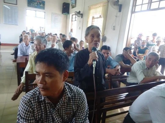 Người mẹ già 80 tuổi xin giảm án cho con trai