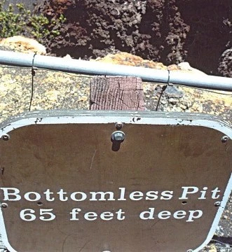 Những biển báo vui nhộn trên thế giới ảnh 3